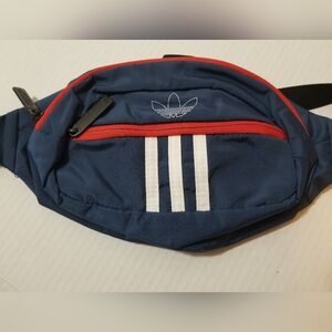 Adidas fanny pack